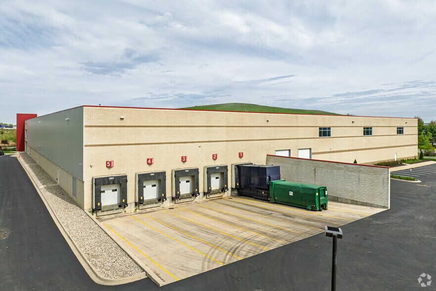 More Photos Of 41150 Van Born Rd, Canton Township Warehouse For Lease