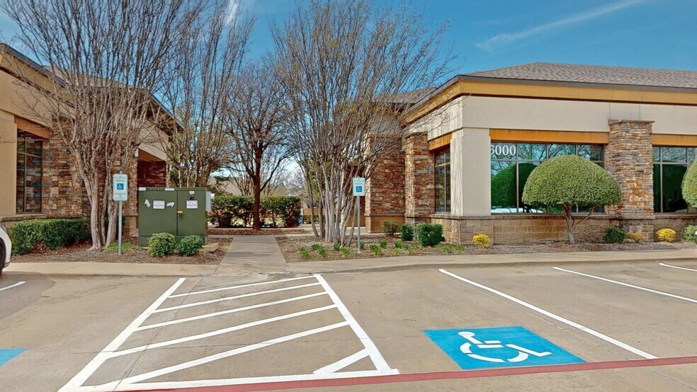 More Photos Of 3000 Village Pky, Highland Village Office For Sale