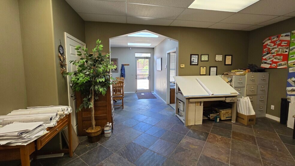 More Photos Of 710-730 N Montezuma St, Prescott Office For Lease