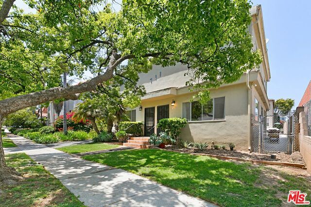 More Photos Of 711 Grant St, Santa Monica Apartments For Sale