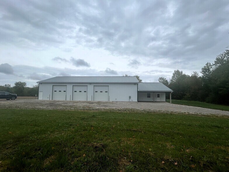 More Photos Of 10830 Beaver Rd, Johnstown Warehouse For Sale
