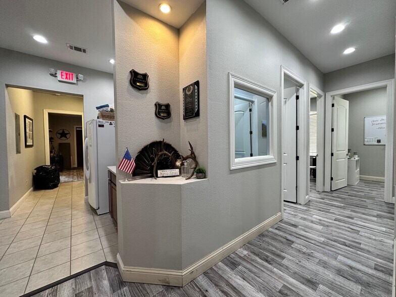 More Photos Of 3400 Eldorado Pky, McKinney Medical For Lease