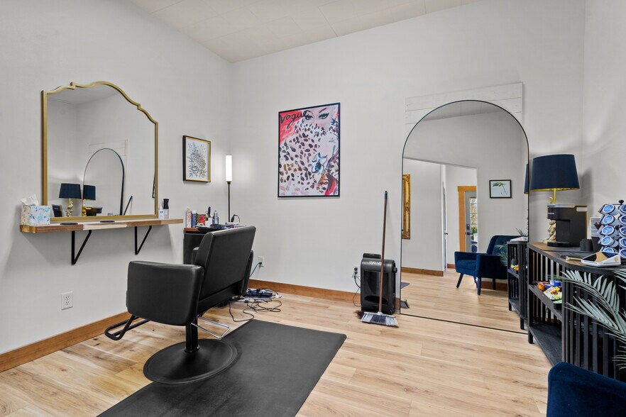 More Photos Of 215-225 N Main St, Mount Angel Freestanding For Sale