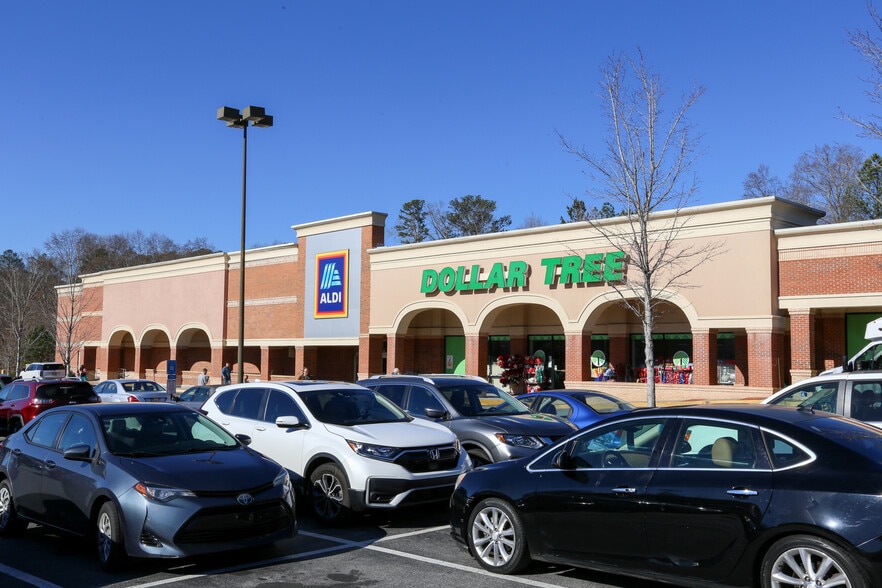 More Photos Of 535 Riverstone Pky, Canton Unknown For Lease