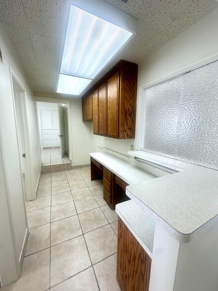 More Photos Of 815 S Main St, Corona Funeral Home For Sale