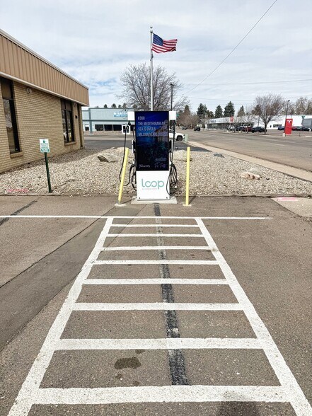 More Photos Of 1505 N Lincoln Ave, Loveland Storefront Retail Office For Sale