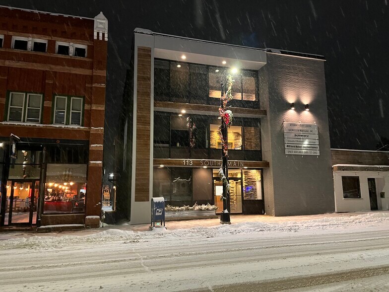 Primary Photo Of 113 S Main St, Lodi Loft Creative Space For Sale