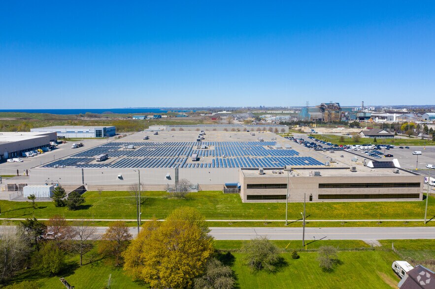 More Photos Of 1555 Wentworth St, Whitby Light Distribution For Lease