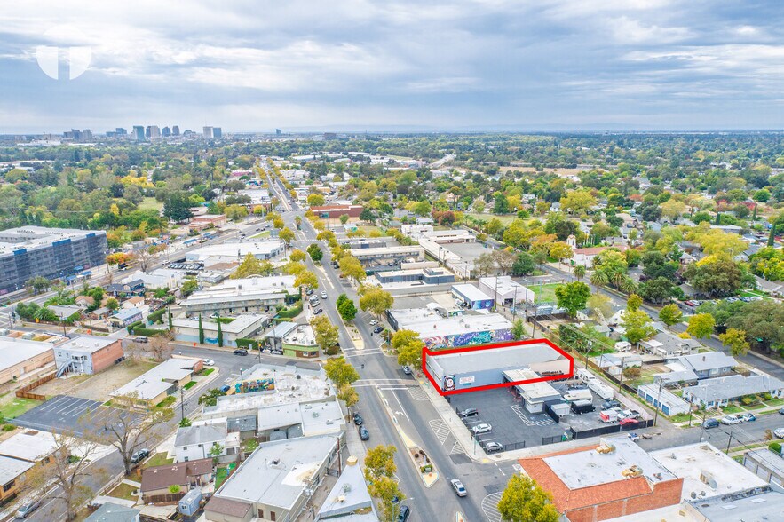More Photos Of 1721 Del Paso Blvd, Sacramento Storefront Retail Office For Lease
