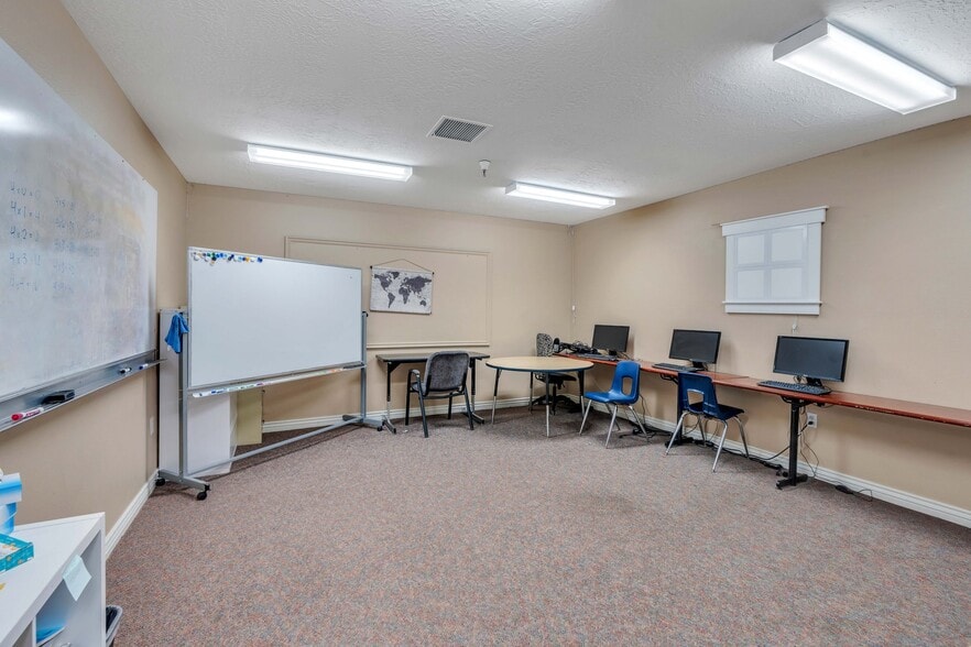 More Photos Of 280 S 400 E, Orem Schools For Sale