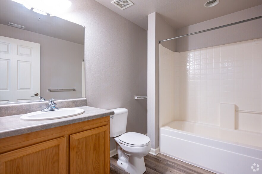 More Photos Of 151 Petaluma Blvd S, Petaluma Apartments For Lease