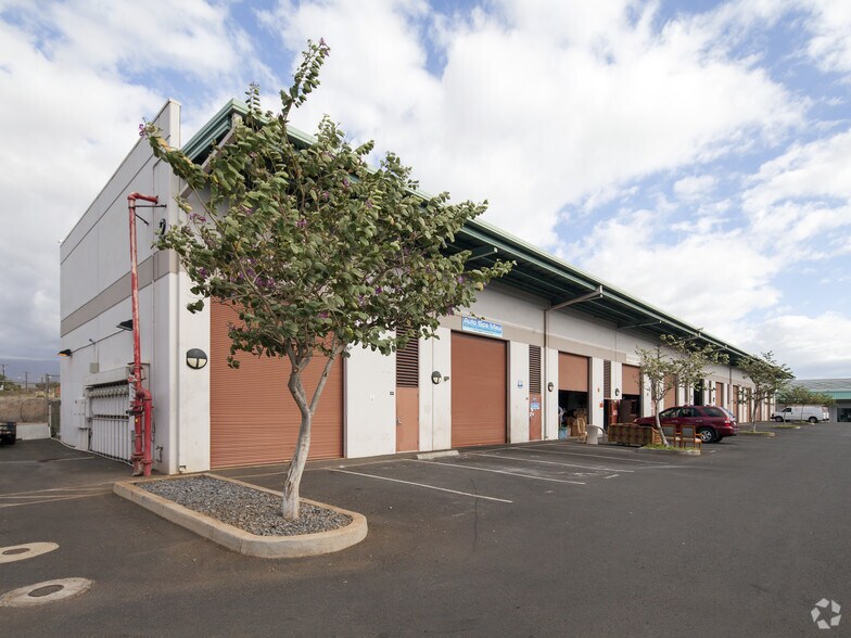 More Photos Of 340 Ohukai Rd, Kihei Warehouse For Lease