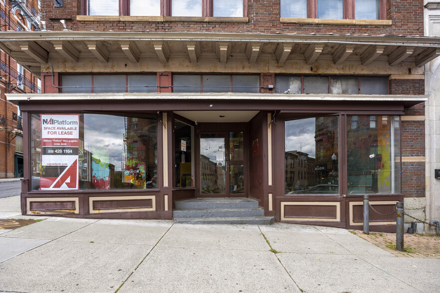 More Photos Of 82 N Pearl St, Albany Apartments For Sale