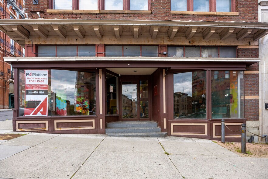 More Photos Of 82 N Pearl St, Albany Apartments For Sale