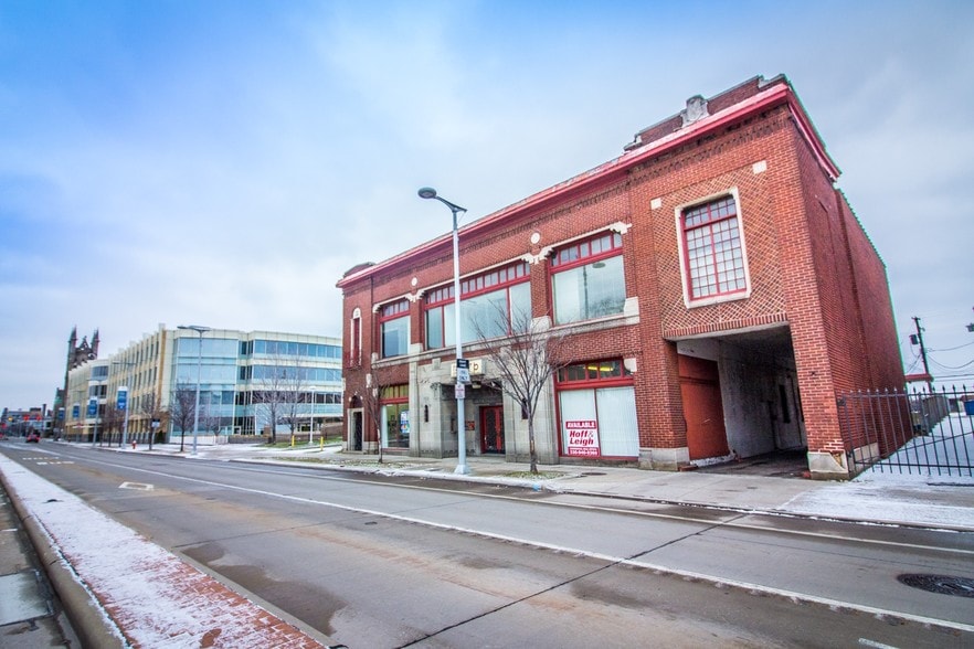 More Photos Of 3800-3812 Euclid Ave, Cleveland Light Manufacturing For Lease