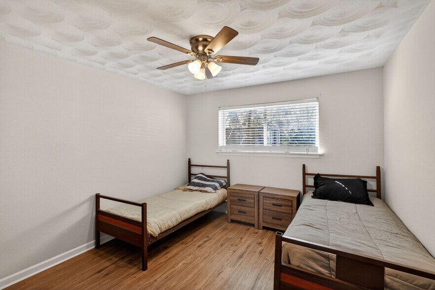 More Photos Of , Dallas Unknown For Sale