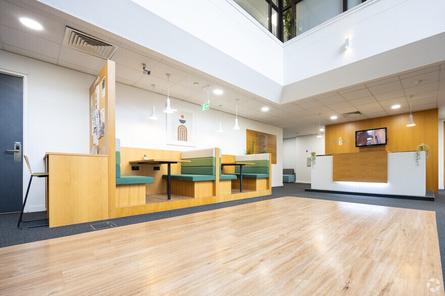 More Photos Of 3 The Drive, Great Warley Coworking Space