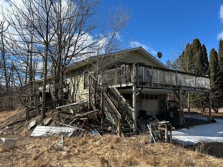 More Photos Of 2039 Route 611, Swiftwater Land For Sale