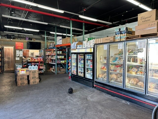 More Photos Of 8802 Foster Ave, Brooklyn Warehouse For Lease