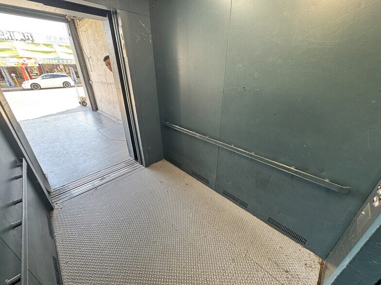 More Photos Of 305 E 9th St, Los Angeles Office For Lease