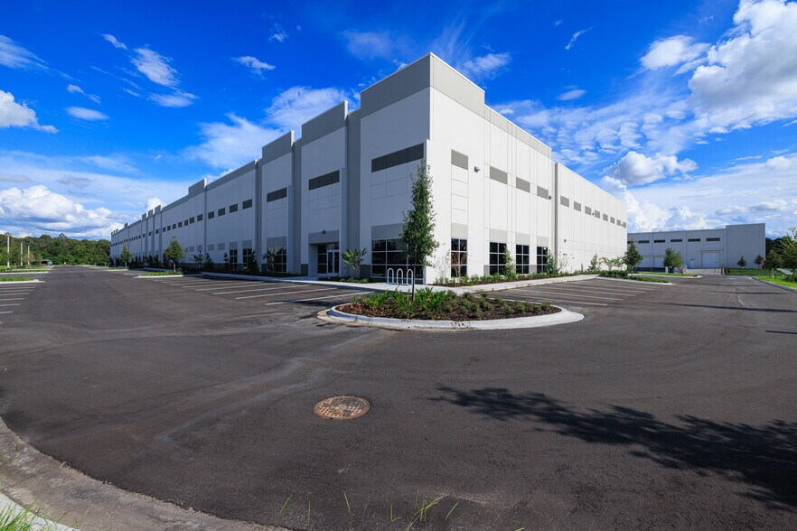 More Photos Of Landstar Blvd, Orlando Unknown For Lease