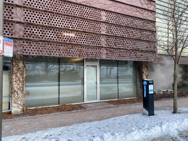 More Photos Of 800 Elgin Rd, Evanston Apartments For Sale