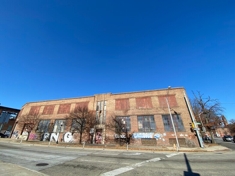 More Photos Of 926-938 E Monument St, Baltimore Warehouse For Sale