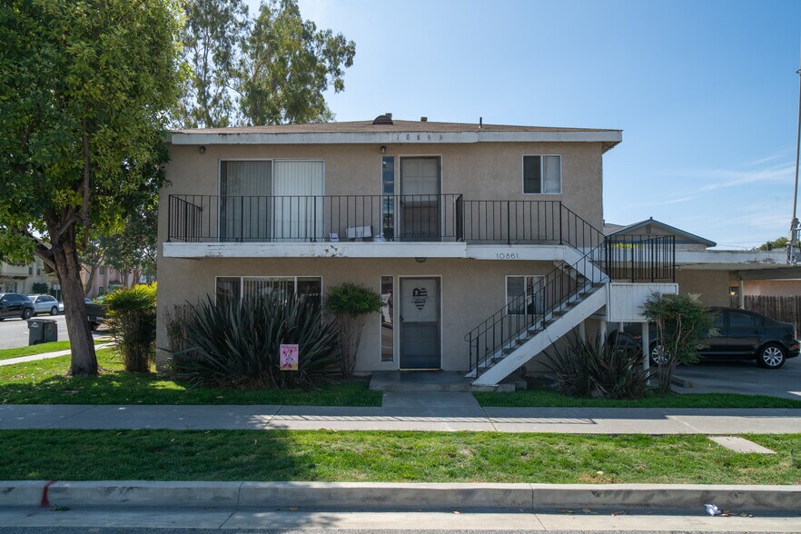 More Photos Of 10861 Walnut St, Los Alamitos Apartments For Sale