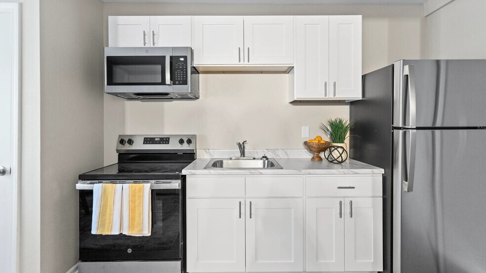 More Photos Of , Kansas City Multifamily For Sale