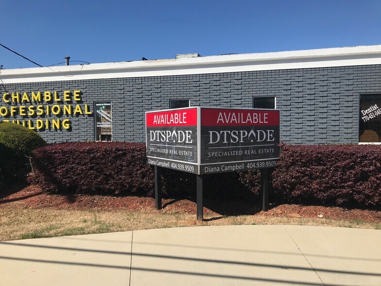 Primary Photo Of 3652 Chamblee Dunwoody Rd, Chamblee Medical For Lease