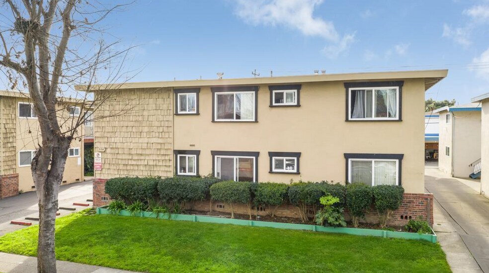 More Photos Of 3184 Cadillac Dr, San Jose Apartments For Sale