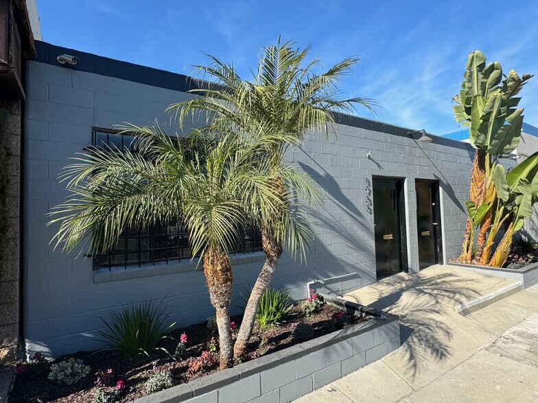 More Photos Of 1733 Border Ave, Torrance Light Manufacturing For Sale