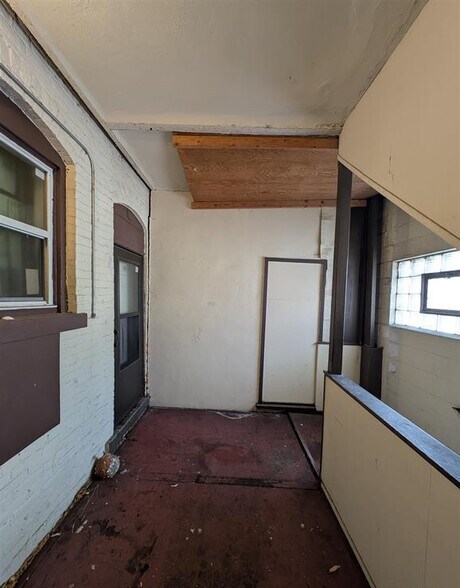 More Photos Of 601-609 NE Perry Ave, Peoria Apartments For Sale