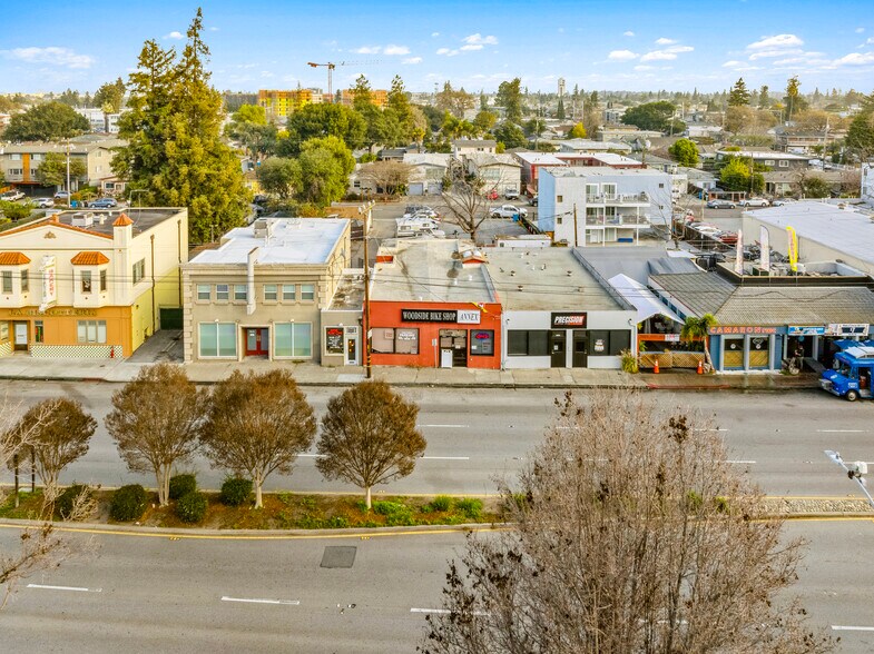 More Photos Of 2751 El Camino Real, Redwood City Storefront Retail Residential For Sale