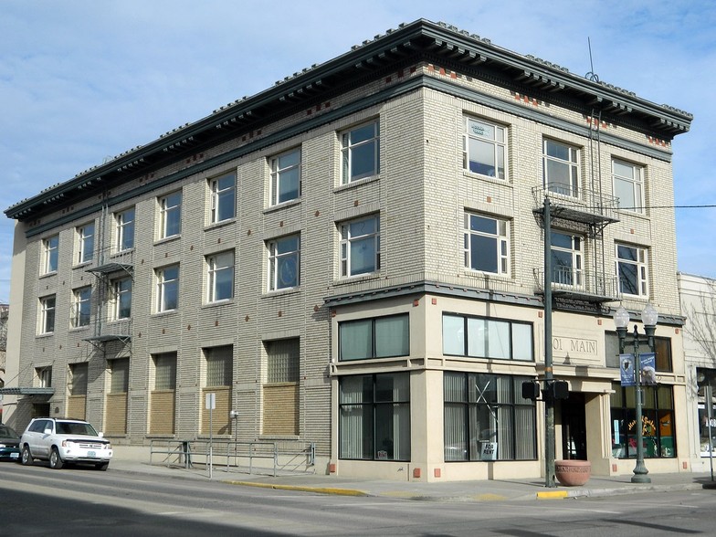 Primary Photo Of 501-511 Main St, Klamath Falls Storefront Retail Office For Lease