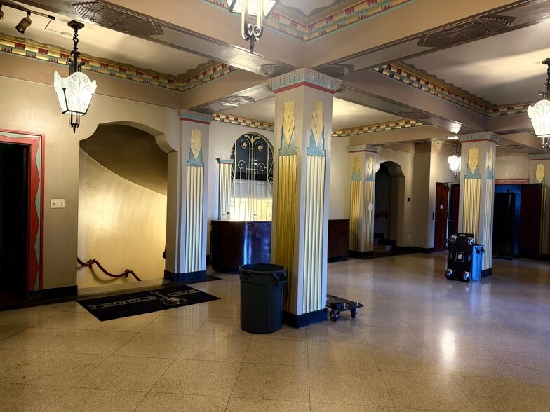 More Photos Of 200 N 11th St, Fort Smith Religious Facility For Sale