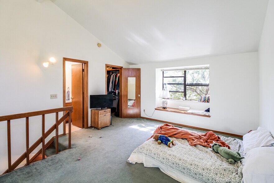 More Photos Of 319 S West St, Stillwater Multifamily For Sale