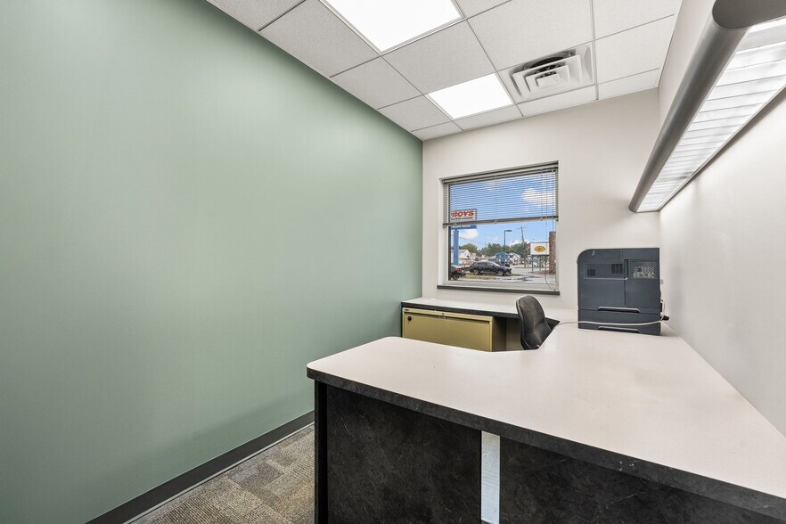 More Photos Of 3200 Concord Pike, Wilmington Office For Lease