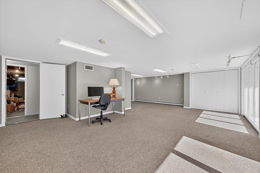 More Photos Of 1436 NY-52 Rt, Fishkill Office For Sale