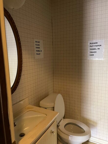 More Photos Of 2032 Wooddale Blvd, Baton Rouge Office For Lease