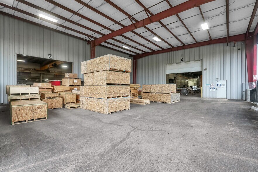 More Photos Of 5150 Walcutt Ct, Columbus Manufacturing For Lease