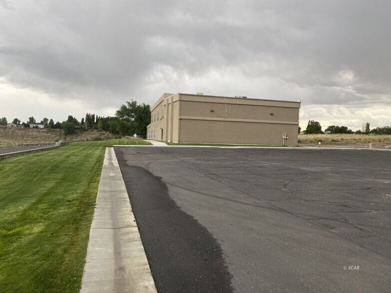 More Photos Of 2315 N 5th St, Elko Freestanding For Lease