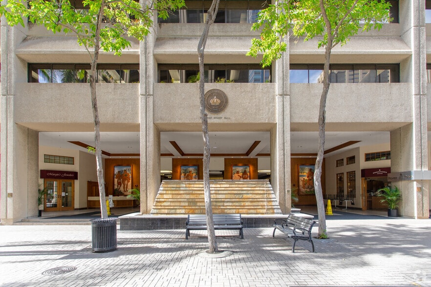 More Photos Of 900 Fort Street Mall, Honolulu Office For Lease