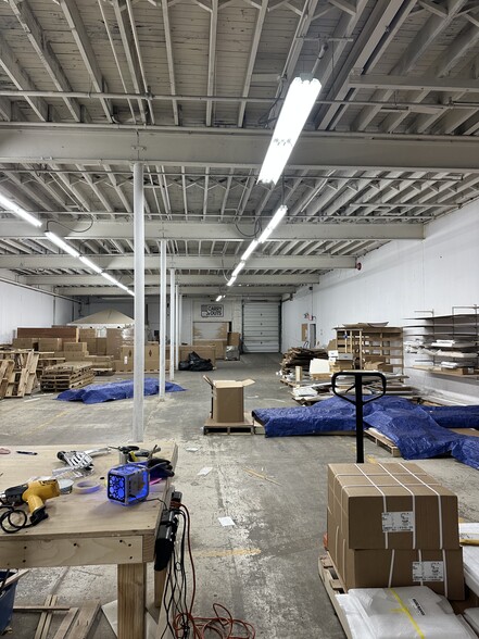 More Photos Of 107 Norris Dr, Rochester Warehouse For Lease