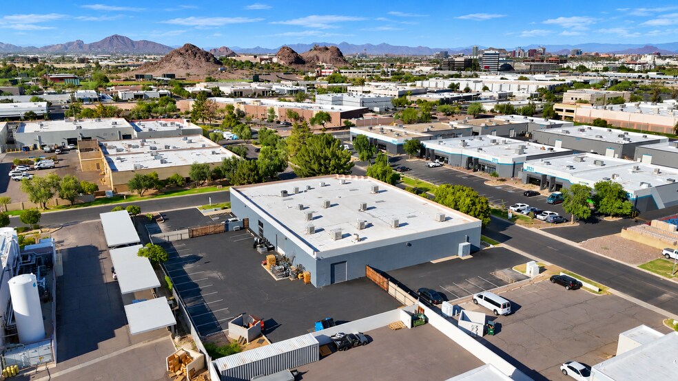More Photos Of 2405 W Geneva Dr, Tempe Warehouse For Sale