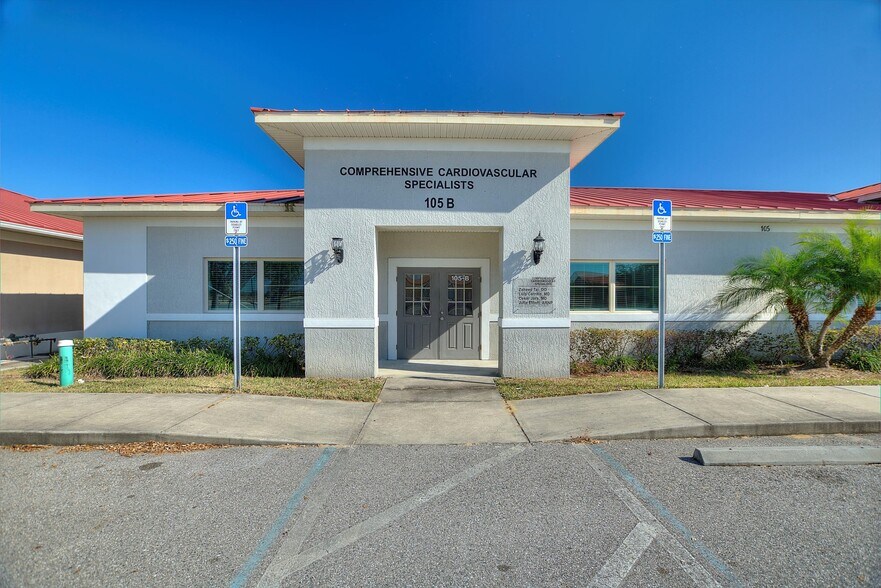 More Photos Of 105 Park Place Blvd, Davenport Medical For Sale