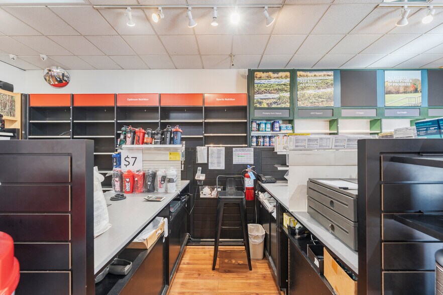 More Photos Of 159-165 S Western Ave, Los Angeles Loft Creative Space For Lease