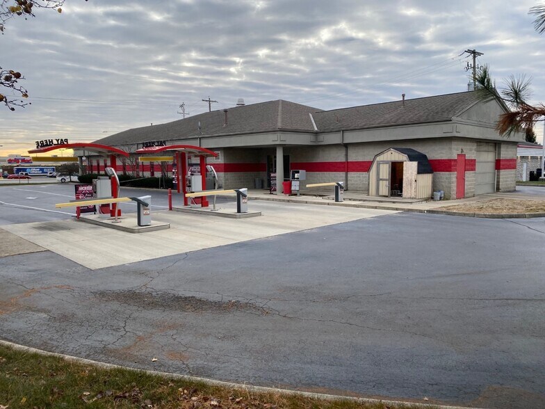 More Photos Of 8990 S Old State Rd, Lewis Center Carwash For Sale