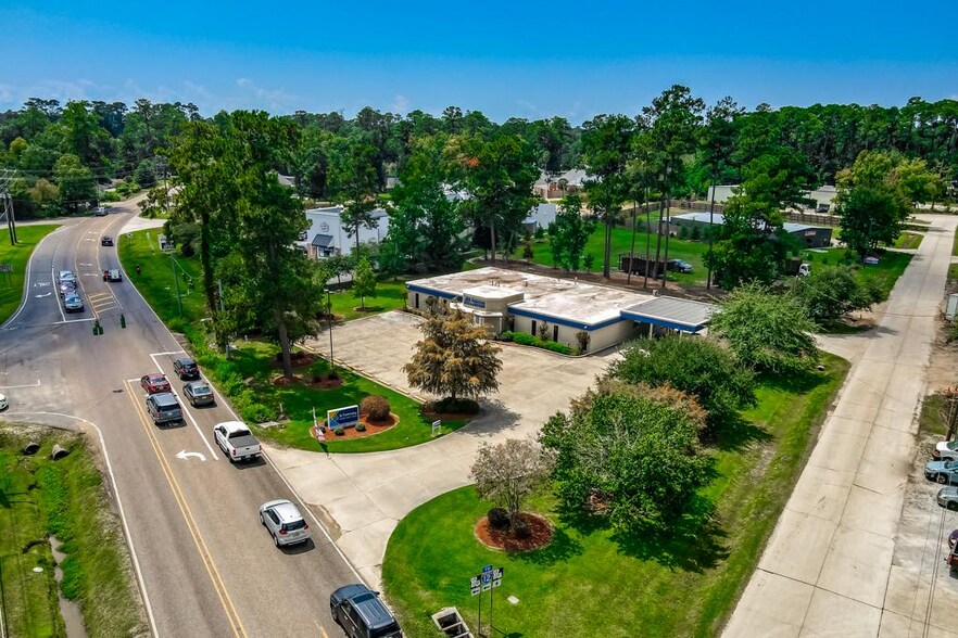 More Photos Of 1700 Highway 59, Mandeville General Retail For Lease