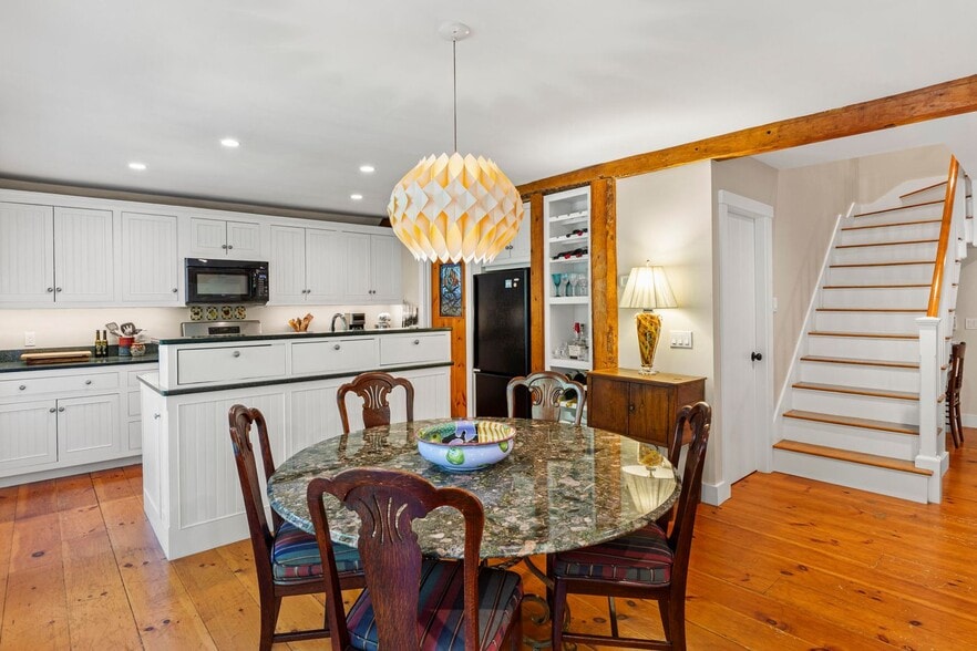 More Photos Of 22 High St, Camden Hospitality For Sale